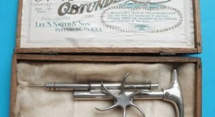 A selection of unusual instruments of doctors of the past (18 photos)