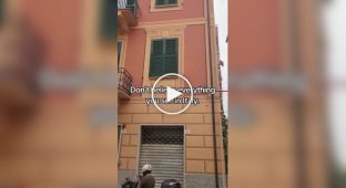 Вулична магія на стінах в Італії