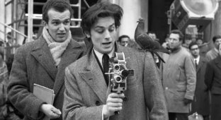 Rare Photos of Famous People Vacationing in Venice in the 1950s and 1960s (24 photos) (photo)