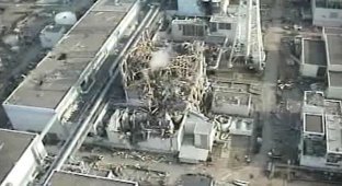На АЭС Фукусима (38 фото)
