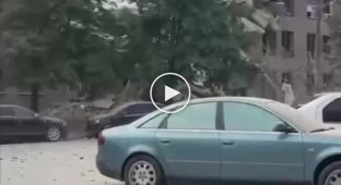 Footage of the consequences of Iskander's arrival at the school in Krivoy Rog