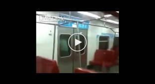 Час Пик в метро Венесуэлы