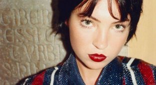 Kate Moss's daughter Lila looks like a young Larisa Guzeeva in a new photo shoot (6 photos)