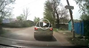 ДТП с наглым водителем в Хабаровске