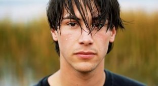 Before "The Matrix," He Starred in a Corn Flakes Commercial: 20 Rare Photos of Young Keanu (21 photos)
