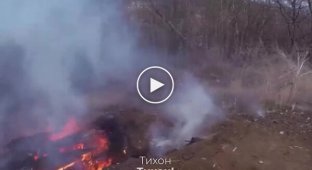 Спецназовцы ГУР эвакуируют раненого побратима, который в одиночку отбивал атаки оккупантов