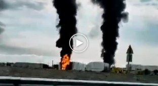 Two fuel tanks are burning in an oil terminal in occupied Feodosia