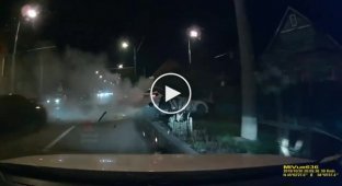 В Краснодаре водитель BMW вылетел на встерчку