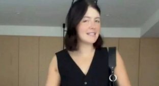 30-year-old Beth Buckingham from Australia became popular when she asked about her skirt (2 photos + video)