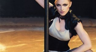 Мадонна в журнале April (18 фото)