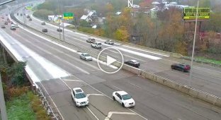 Балет на обледеневшей дороге в США