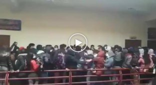 В университете Эль-Альто в Боливии давка во время студенческого собрания привела к гибели пяти человек