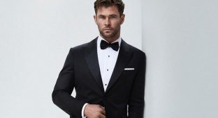 Крис Хемсворт - Тор, который в свои 39 лет выглядит как истинный Бог Грома (9 фото + 4 видео)