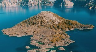 Wizard Island, which is more logical to call Wizard Island (4 photos)