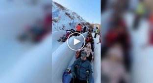 В Китае придумали «снежный высокоскоростной поезд» из ватрушек