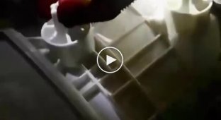 Пожарные спасли девочку, застрявшую в стиральной машине