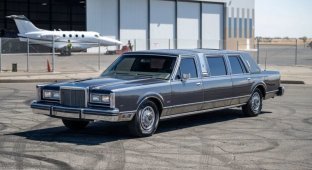 Limousine Lincoln Town Car - an irreplaceable character in American films (16 photos + 3 videos)