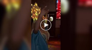 Танець в образі Снігуроньки прикрасив корпоратив