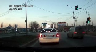 Авария в Новосибирске. Очередной проскакун