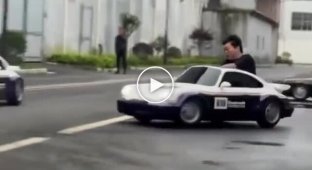 Міні-Porsche 911 для любителів дрифту