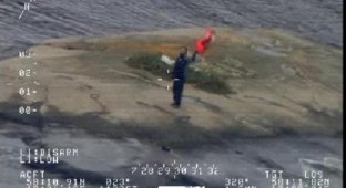 Россиянина нашли на необитаемом острове в Европе (4 фото + 1 видео)