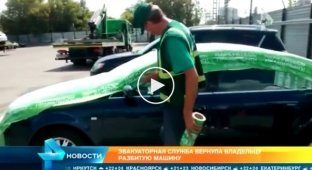 Эвакуаторщики разбили автомобиль гостя из Белоруссии