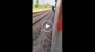 A film about a typical Indian who rode a train