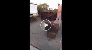 Перший і напевно останній його стрибок