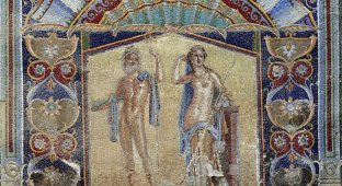 Попіл Везувію зберіг римську мозаїку віком 2000 років (3 фото)