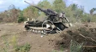 Уничтоженная российская САУ 2С7 «Пион» на Бахмутском направлении