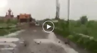 Россияне взорвали плотину Карловского водохранилища в Донецкой области
