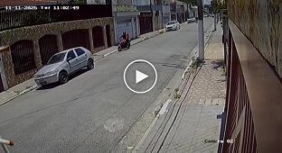 Женщина удивила бандитов во время ограбления