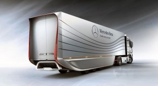 Новейшая разработка от Mercedes-Benz - фура, экономящая топливо (4 фото)