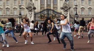 Big Dance Royal Flashmob (5 фото)