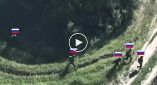A Russian assault group is ambushed in the village of Staritsa, Kharkov region