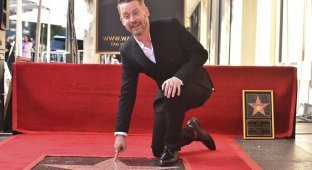 Macaulay Culkin received a star on the Hollywood Walk of Fame (6 photos + 1 video)