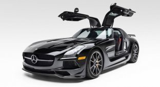 Bids for the AMG SLS Black Series approached a million dollars, but the owner changed his mind about selling the car (37 photos)