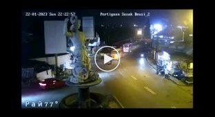 Truck crashes into bus, destroys venerated statue in Indonesia