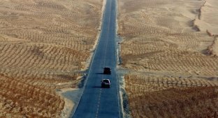 Шоссе Тарим - самое длинное шоссе в пустыне (11 фото)