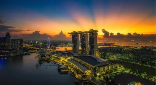 От умопомрачительных небоскребов до потрясающих садов: красоты Сингапура с высоты птичьего полета (12 фото)