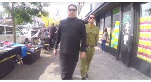 Двойник «Ким Чен Ына» прогулялся по улицам Нью-Йорка и заглянул в башню Трампа (3 фото + 1 видео)
