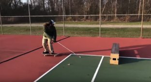 Слепой скейтбордист не бросил любимое занятие и живет полной жизнью (4 фото + 2 видео)