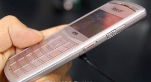 Samsung V9900 – еще один ультратонкий телефончик