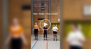 A new challenge - team jumping on ropes