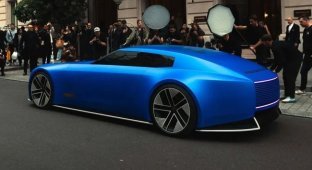 Jaguar Type 00 показался на дороге (5 фото)