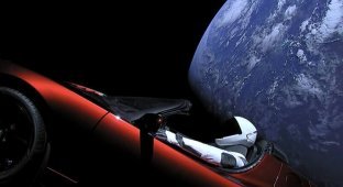 Tesla в космосе: а куда она долетела? (3 фото + 1 видео)