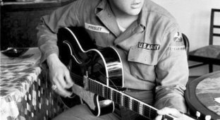 Elvis Presley (122 photos)