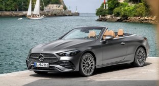Mercedes presented a convertible for winter use (11 photos)