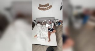 How women and men sleep