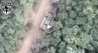 Snapshot of the use of FPV drones by the Ukrainian military in the Kremen direction